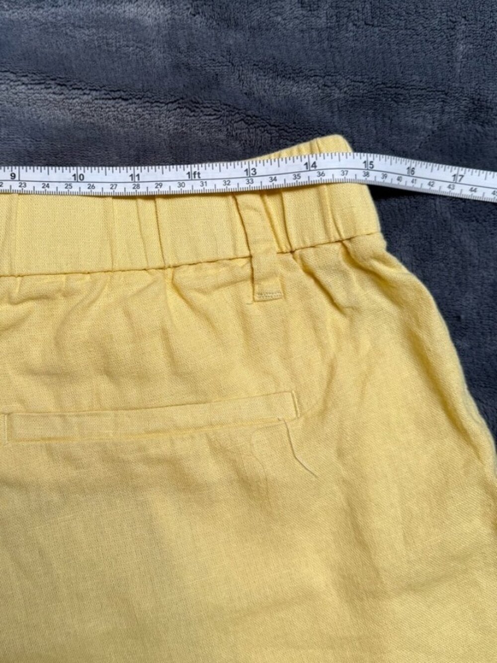 Women's Butter Yellow Shorts Size 10😁 - Picture 3 of 3